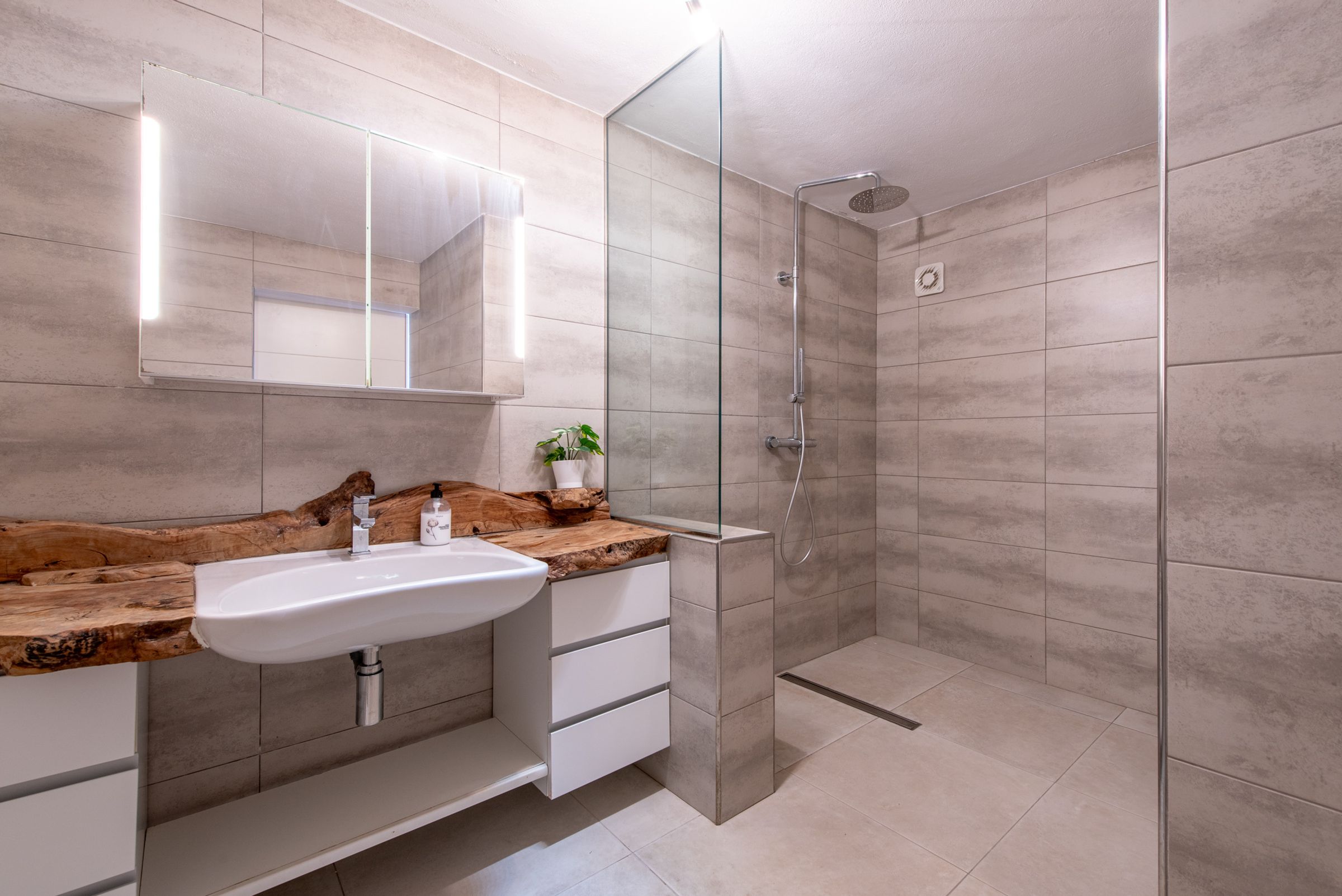 19 El Refugio Royal Estates Ibiza