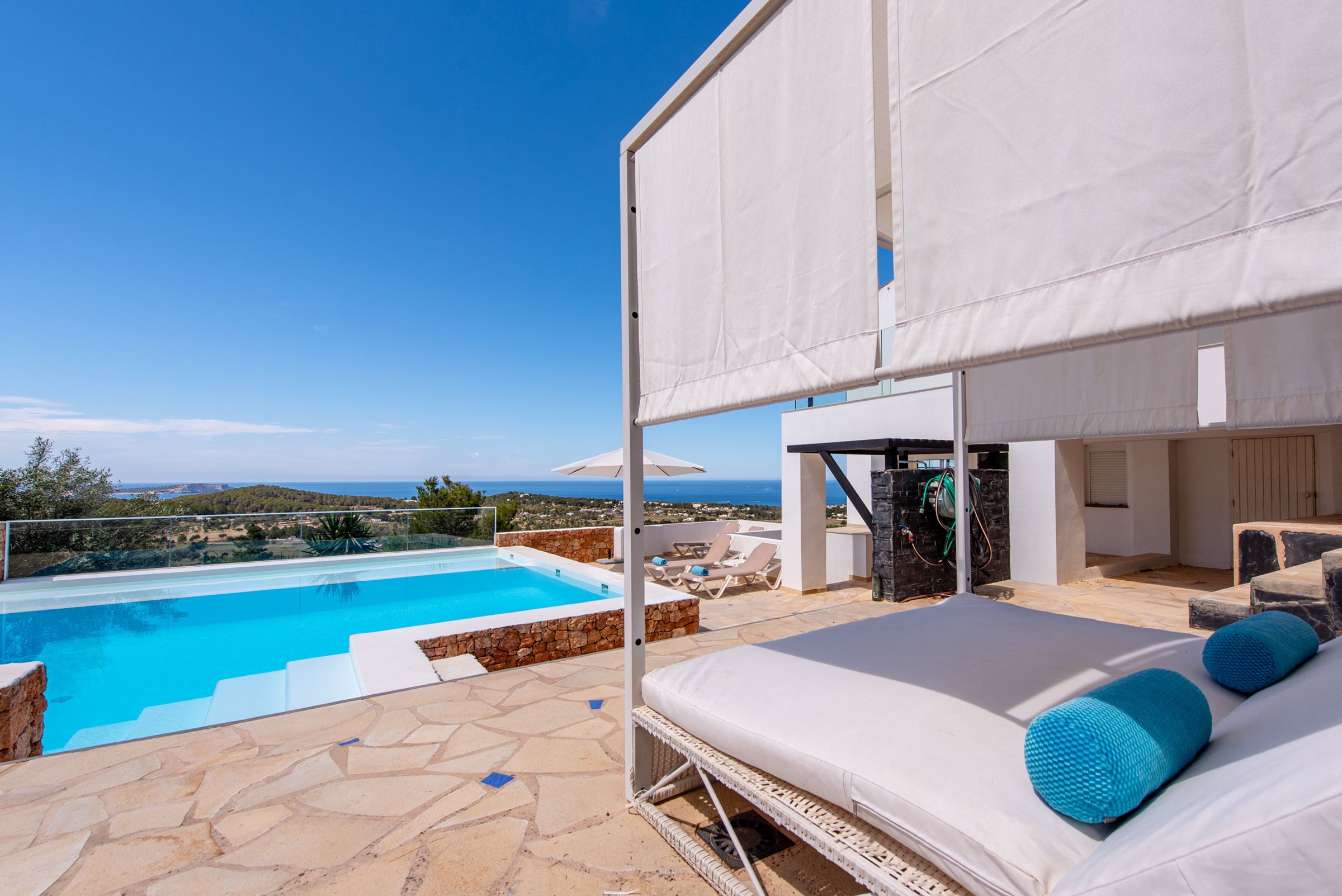 22 El Refugio Royal Estates Ibiza