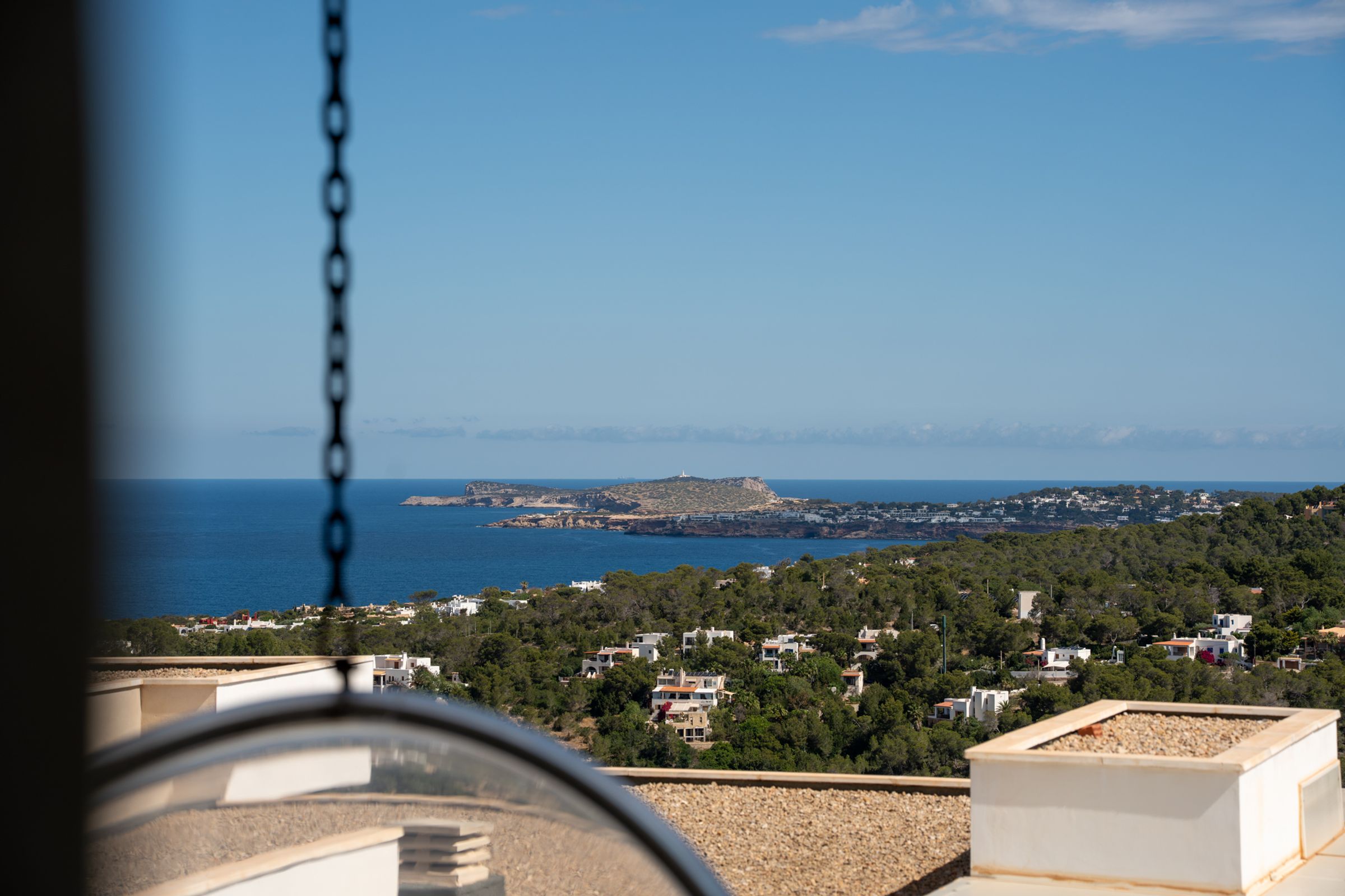 Royal Estates Vadella 15 5 26 17