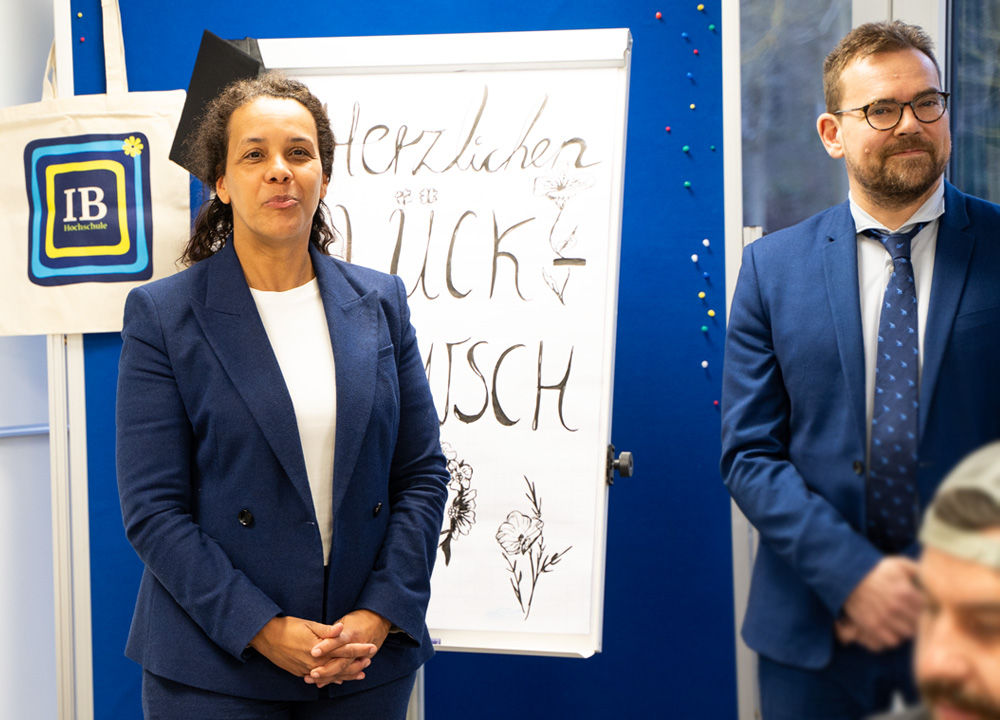 Absolvent*innen-Feier an der IB Hochschule für Gesundheit und Soziales