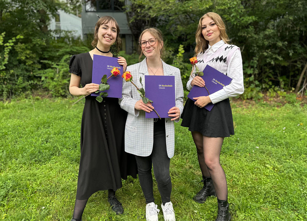 Studienabschluss 2025: Die IB Hochschule gratuliert herzlich!