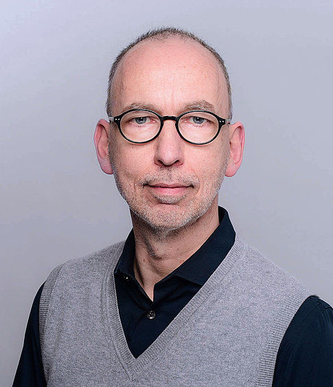 Prof. Dr. med. Dr. iur. Thomas Ufer