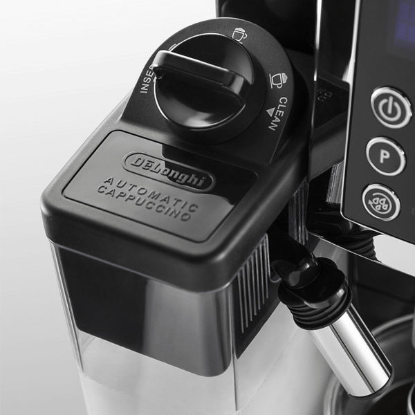 Delonghi ECAM 23.460 có hệ thống tạo bọt tự động