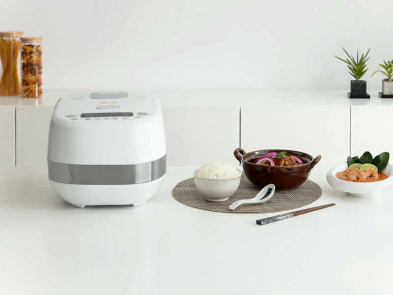 Noi-com-dien-cao-tan-Tefal-Delirice-Pro-RK808168-nau-com-ngon.png