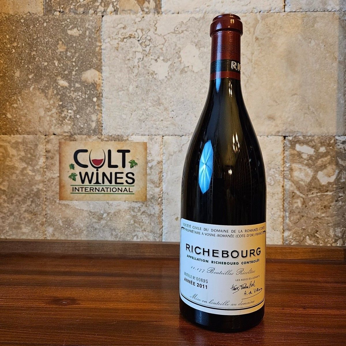 李奇堡 (Richebourg) 葡萄酒瓶的圖片