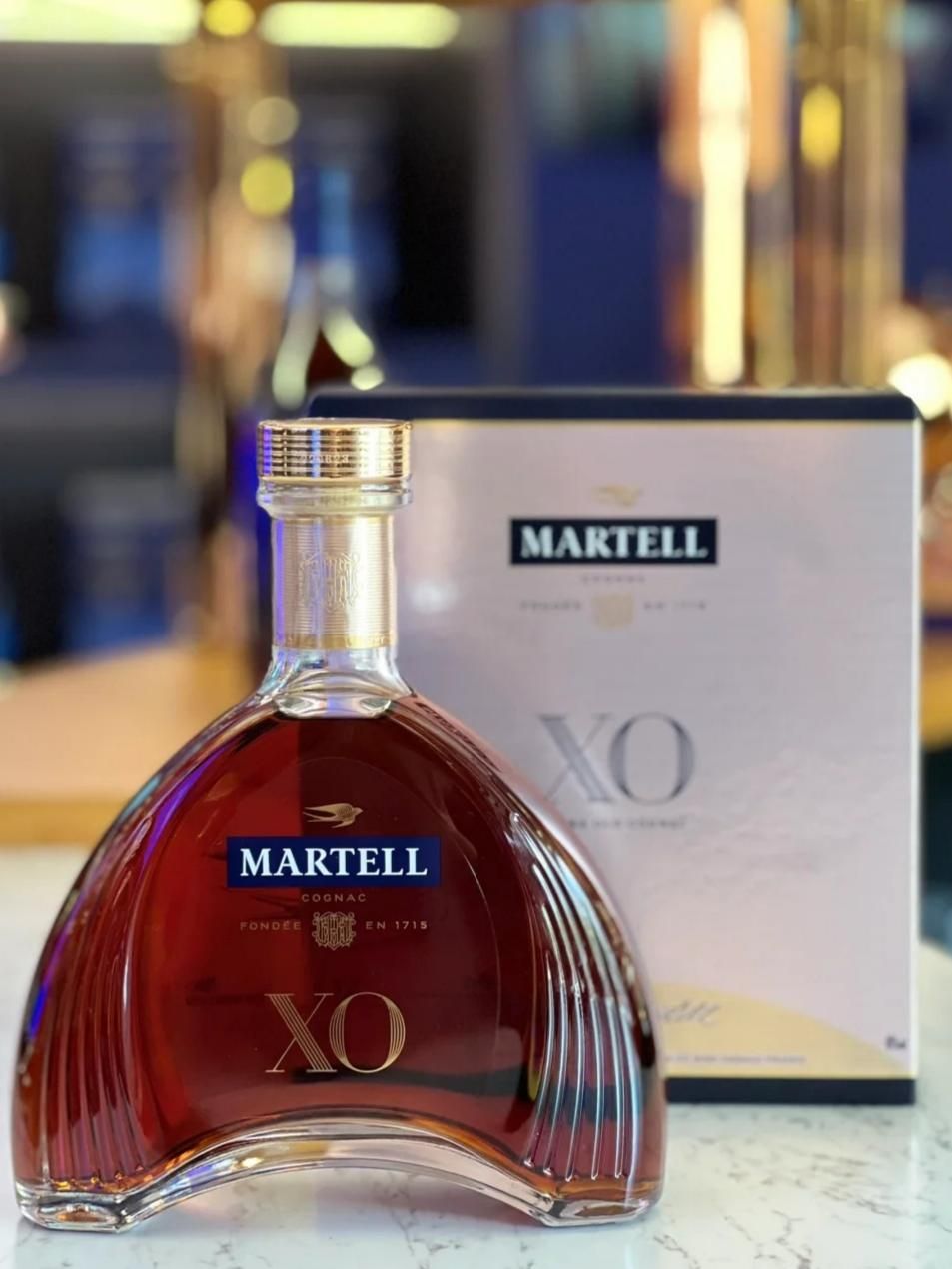 馬爹利 Martell 回收成功案例｜Martell X.O（拱橋款/紀念版）｜瓶身乾爽｜瓶帽無明顯氧化｜盒面無受潮起泡｜已完成驗真交收（匿名案例）