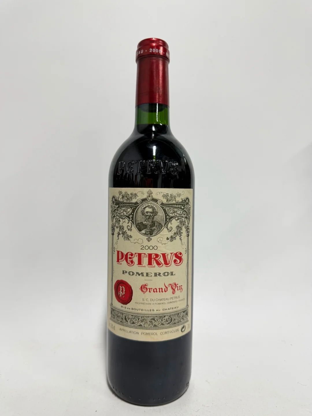 帕圖斯 Petrus 回收成功案例｜Château Petrus (Pomerol) 2000｜酒標保存良好｜瓶身乾爽｜液面正常｜已完成驗真交收（匿名案例）