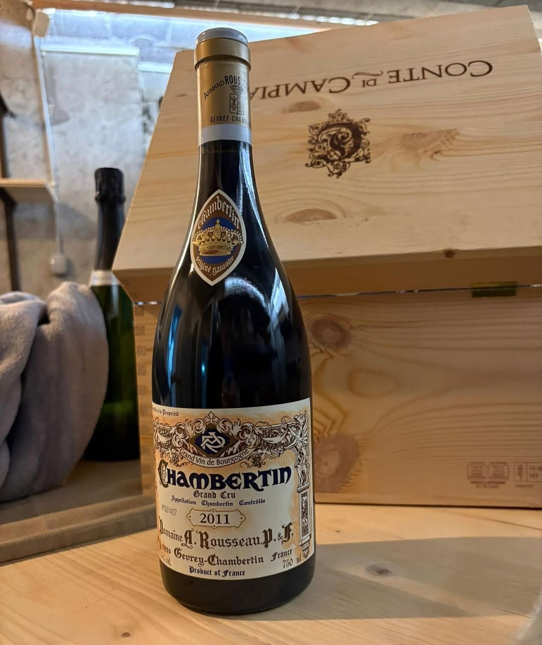 Armand Rousseau Chambertin 酒瓶特寫