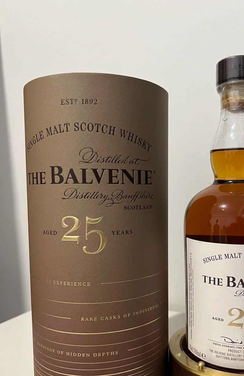 百富25年 Single Barrel 手寫桶號與瓶號酒標
