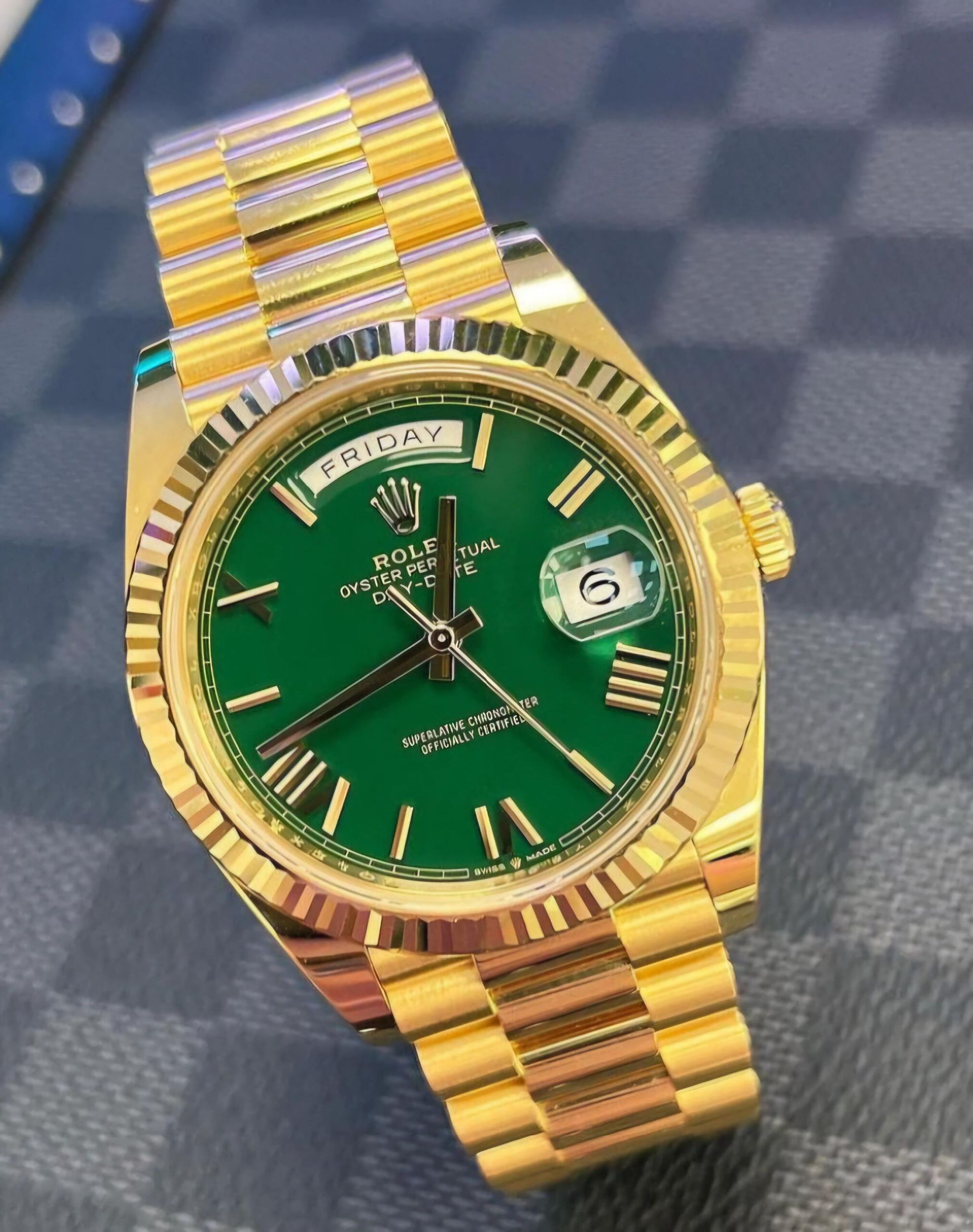 Rolex Day-Date 近拍（示意）