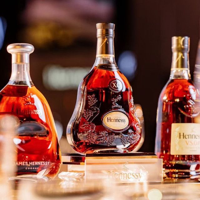 [軒尼詩XO青瓶、白瓶與綠瓶系列收藏]