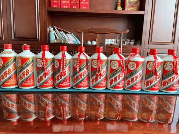 90年代紅膜與鐵蓋茅台回收解析