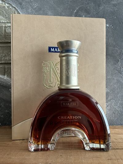 馬爹利 Creation Extra 凱旋拱橋瓶