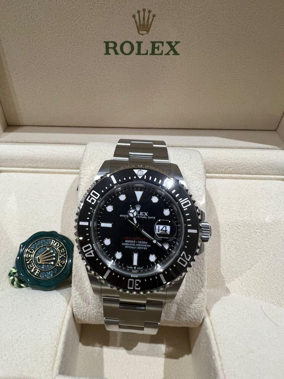 回收勞力士 Sea-Dweller (海使型) 的特寫照片