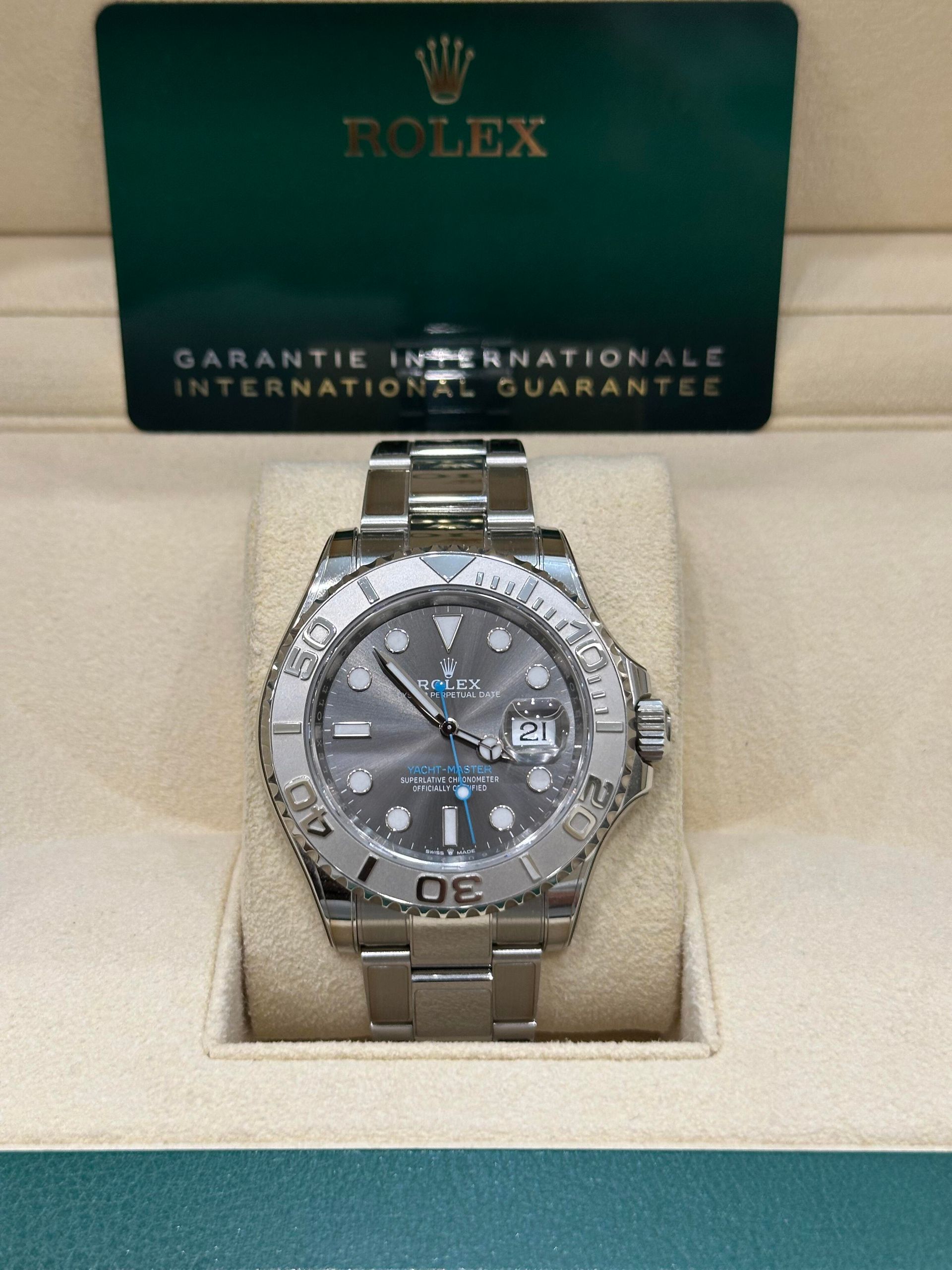 回收勞力士 Yacht-Master (遊艇名仕型) 的特寫照片