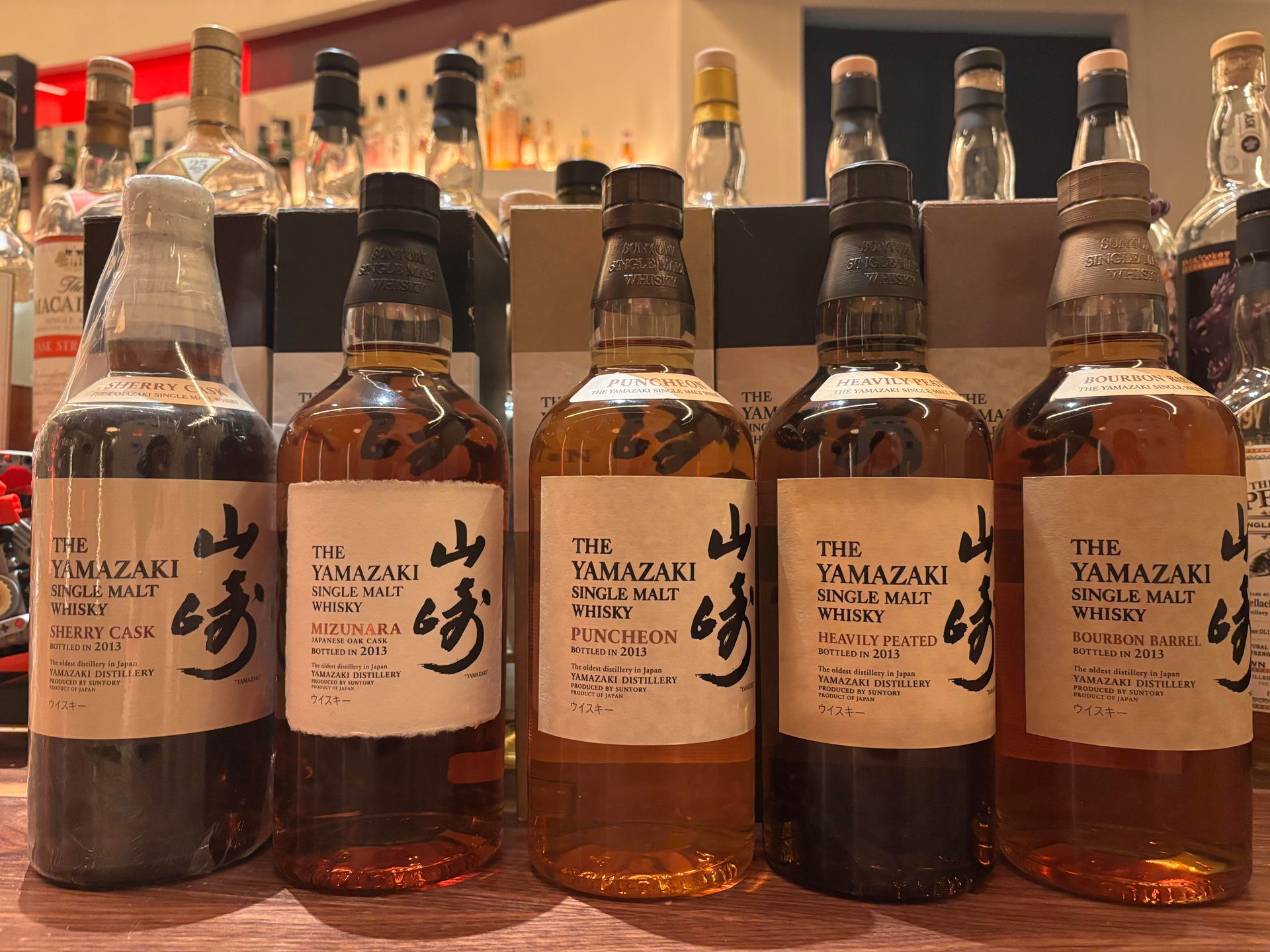 山崎 Distiller's Reserve 與雪莉桶、水楢限定回收類型示意圖