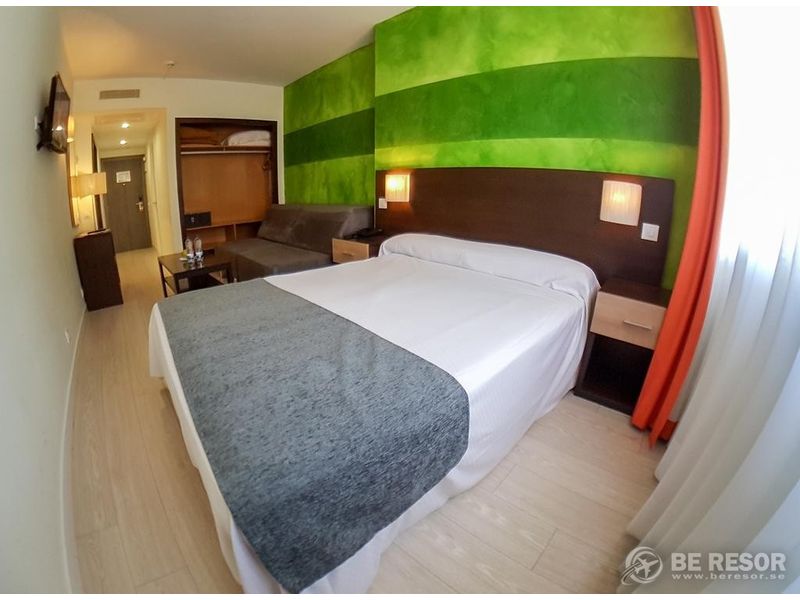 Aparthotel Serrano Recoletos 4