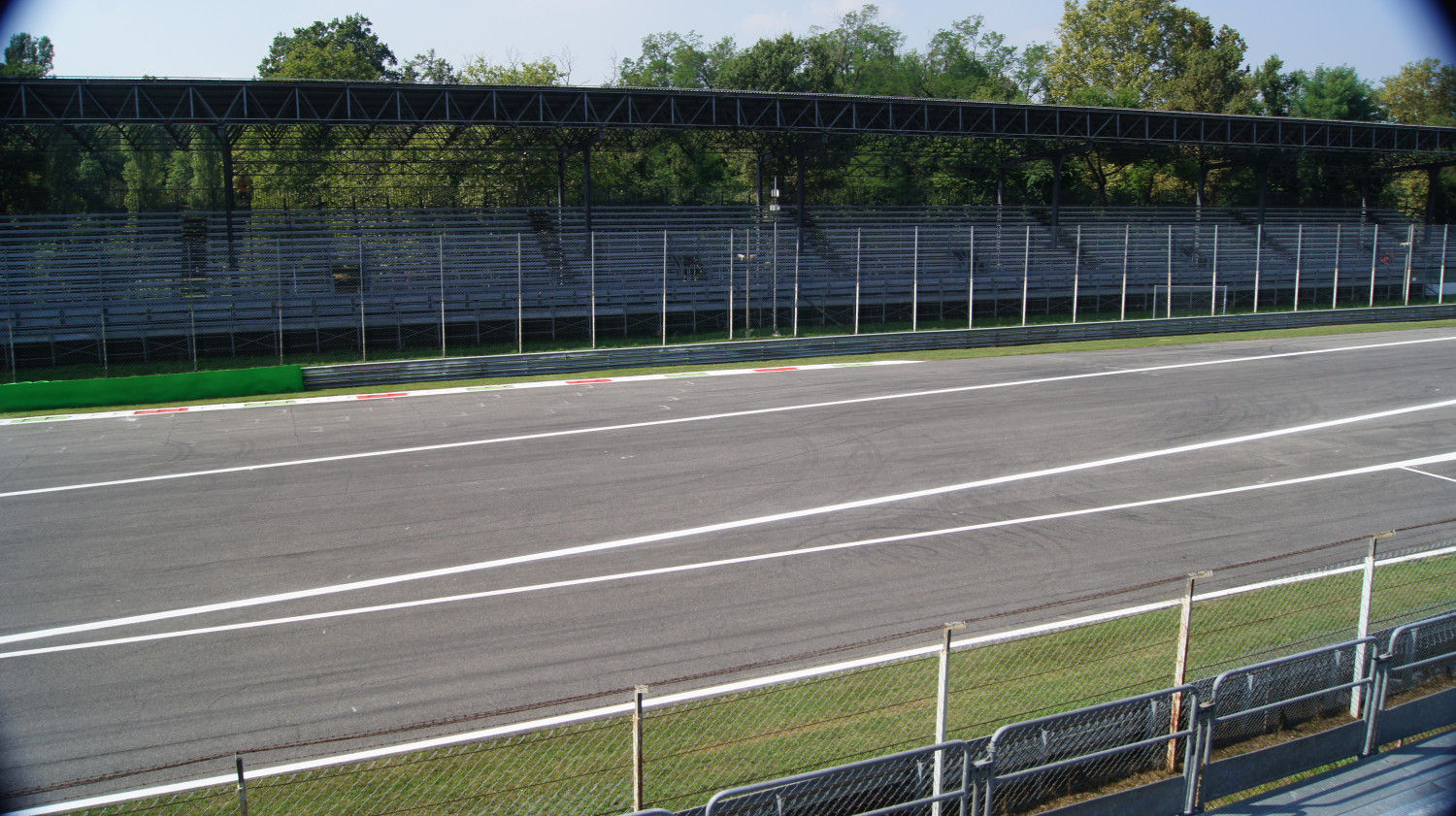 Italian GP 2022 - Parabolica 23B