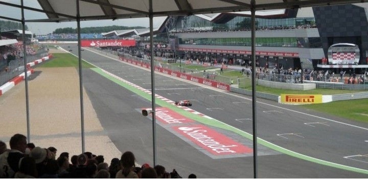 British GP 2023 - Club Corner Gold