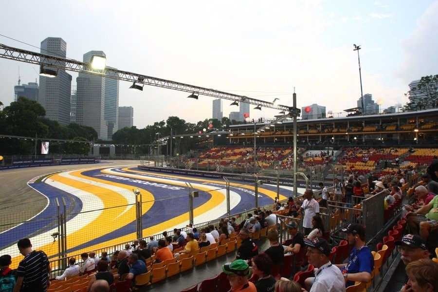 Singapore GP - Turn1