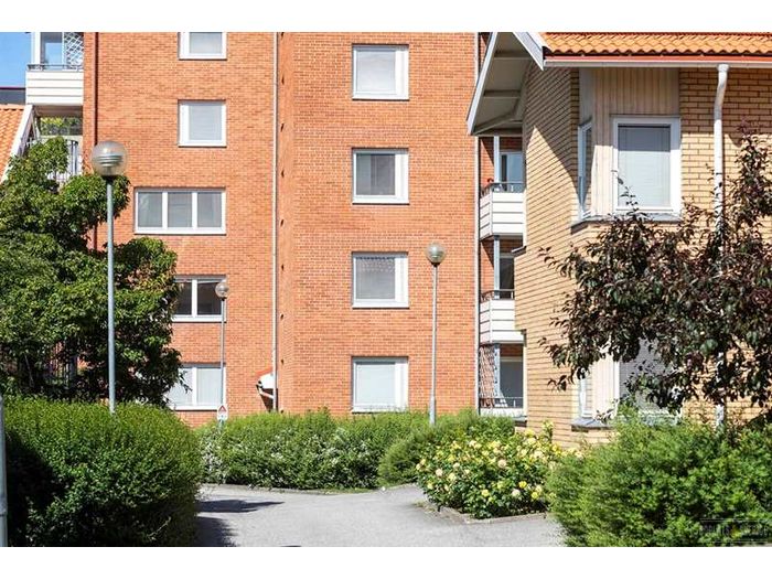 Ledig lägenhet Katrineholm 2 rum (60 kvm) 6429 kr/mån Hyresmaklaren.se