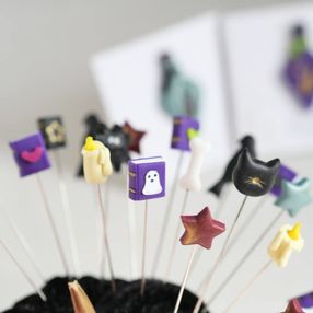 halloween,pin,
