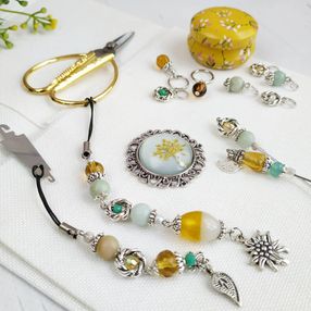 flora,mayachok,igla,markeri,korobki,