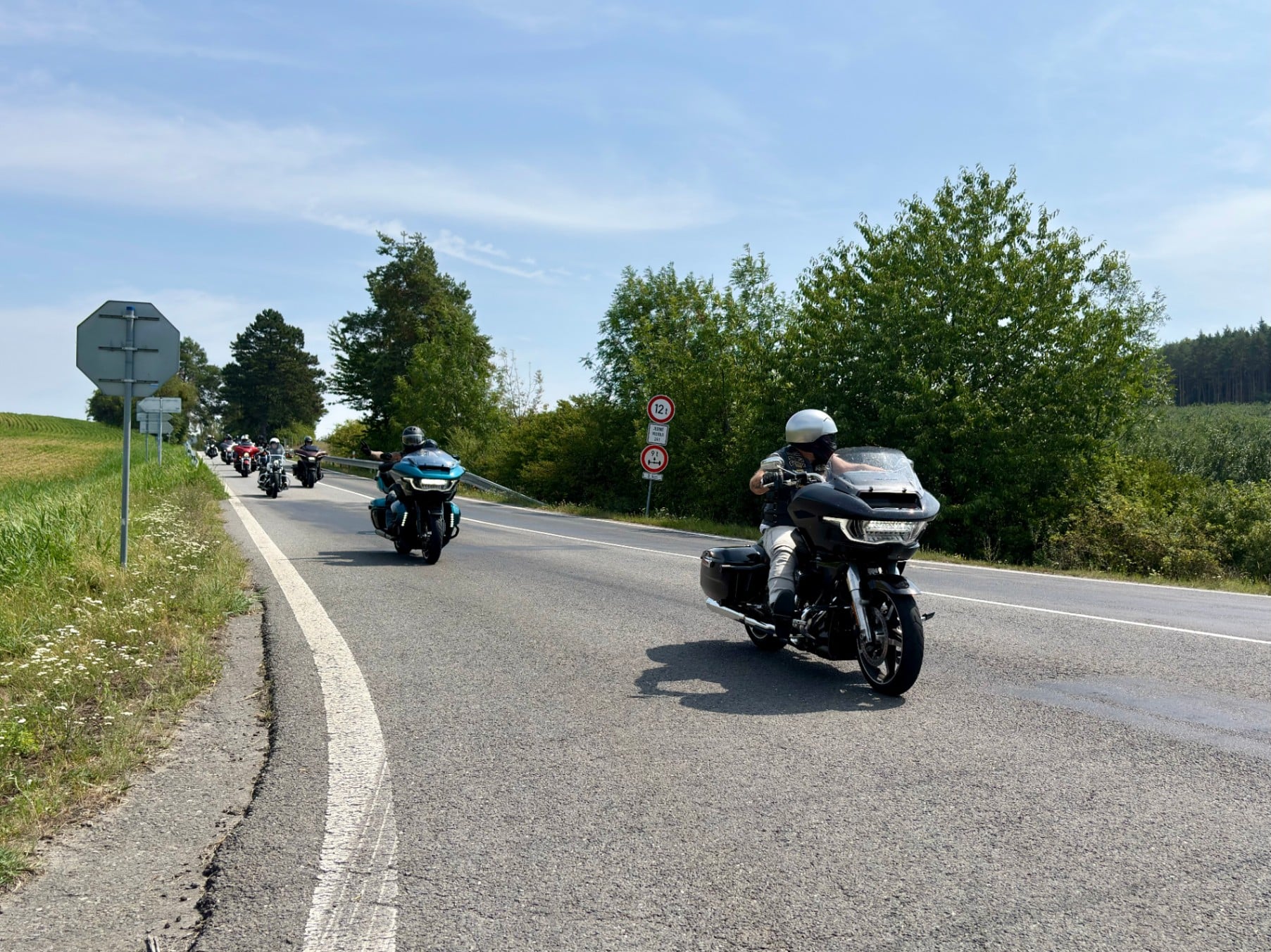 HOG OSTRAVA JEDE NA PÁLAVU - fotka 43