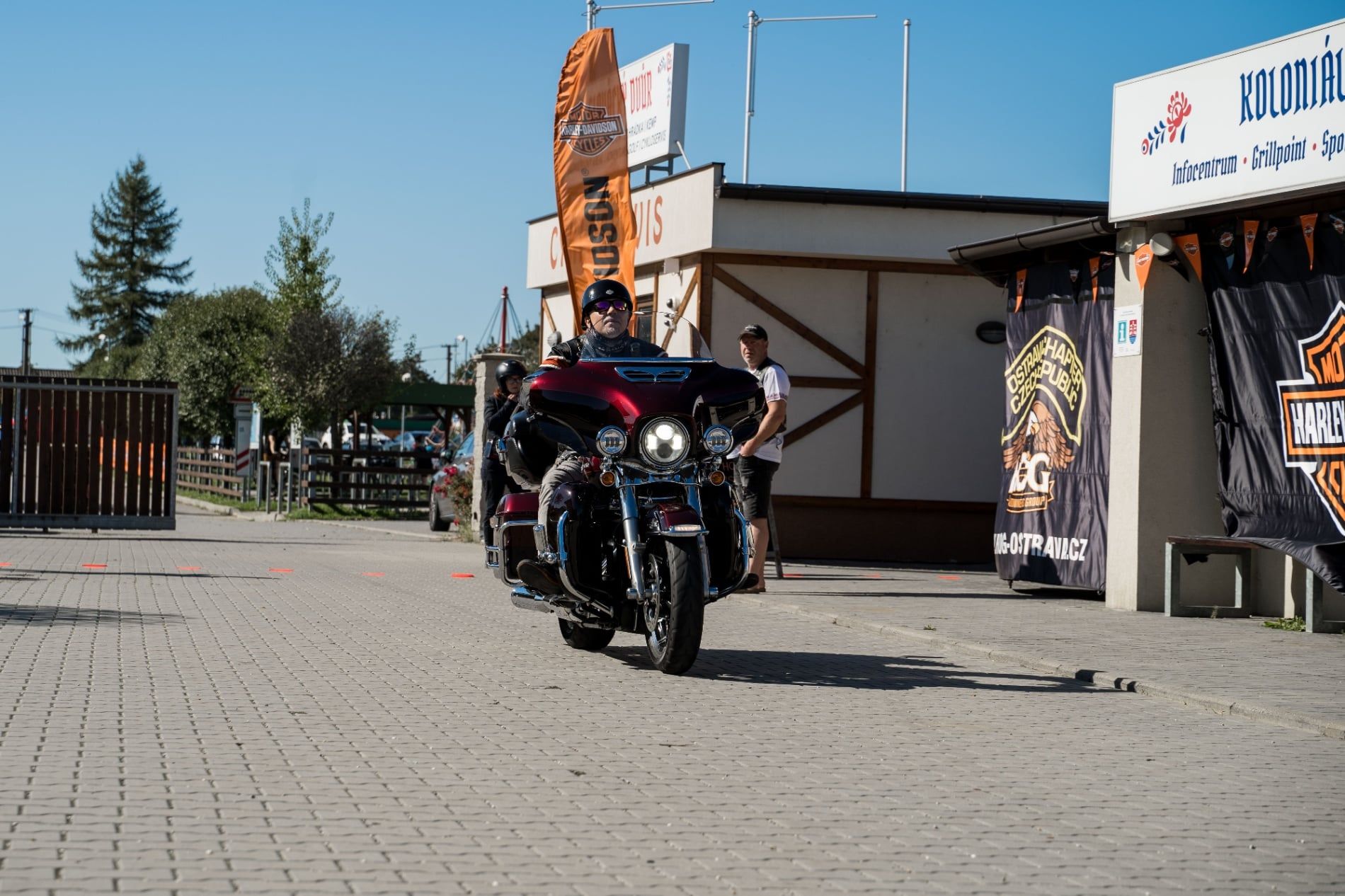 POSLEDNÍ MÍLE - fotka 10