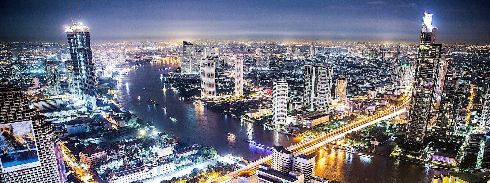 Bangkok–city-nightscape