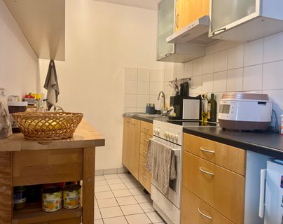 Hollenders Immobilien: Attraktive 2-Zimmer-Wohnung in modernem Mehrfamilienhaus mit Tiefgaragenstellplatz in zentraler Lage von Köln-Sülz-8