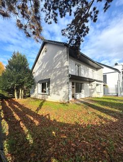 Hollenders Immobilien: Gepflegtes 60er-Jahre-Haus in attraktiver Lage von Köln-Lövenich-1