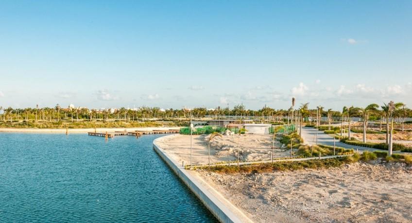 Lot 4842 sqf. Lot 22 Laguna II, Puerto Cancun, Cancun