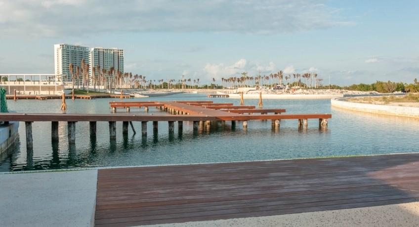 Lot 4842 sqf. Lot 22 Laguna II, Puerto Cancun, Cancun