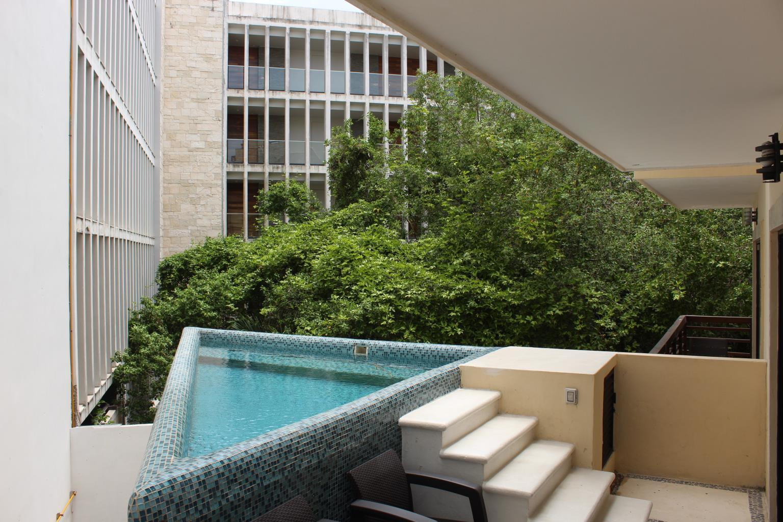 2BR 2BA beach front apartment Aldea Thai, PLaya del Carmen