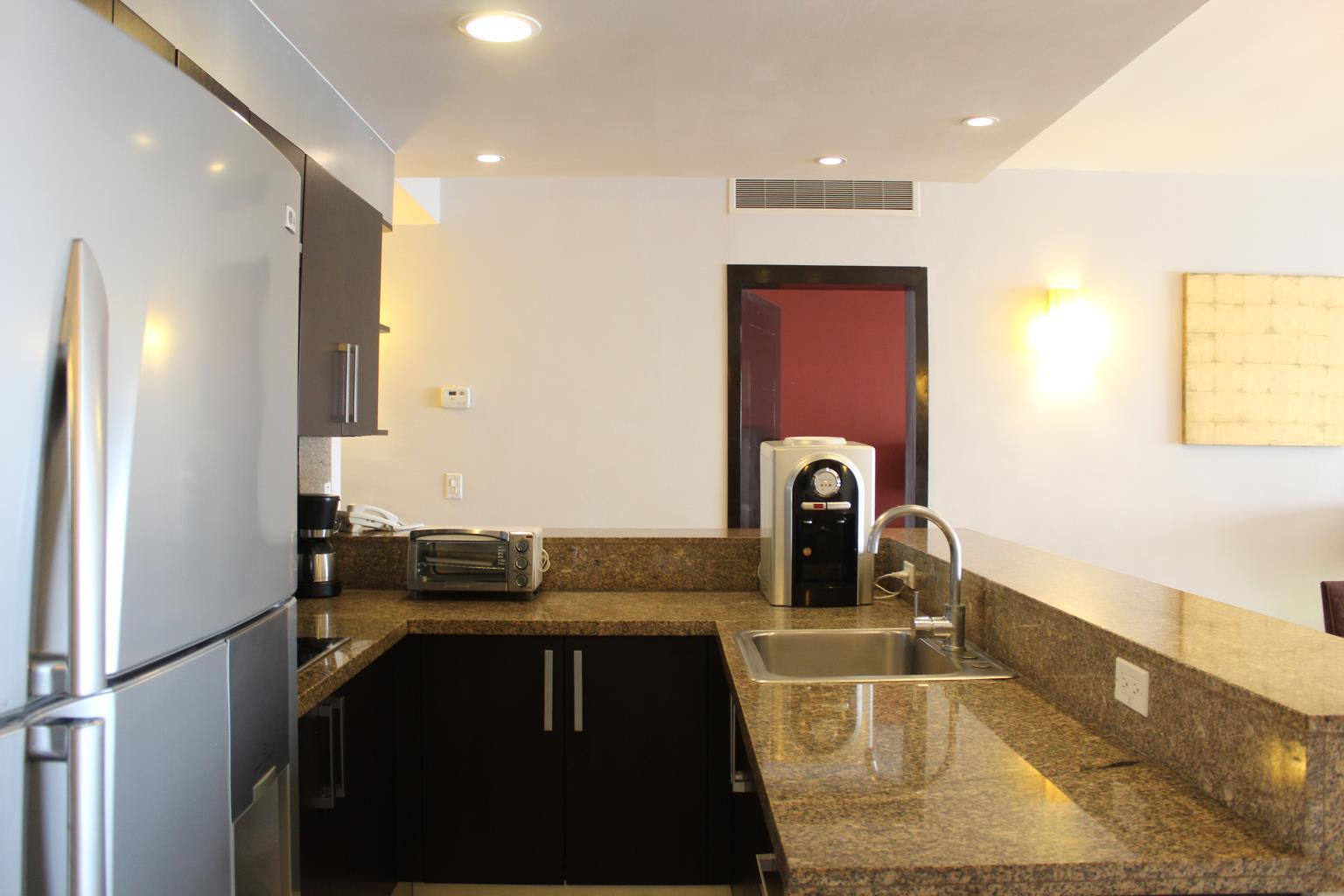 2BR 2BA beach front apartment Aldea Thai, PLaya del Carmen