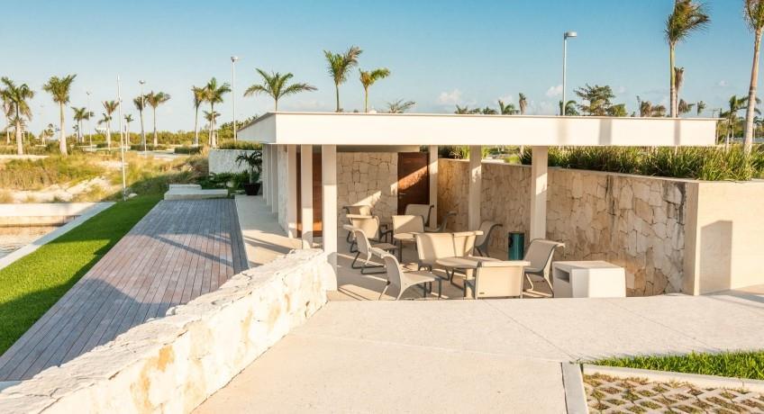Lot 4842 sqf. Lot 22 Laguna II, Puerto Cancun, Cancun