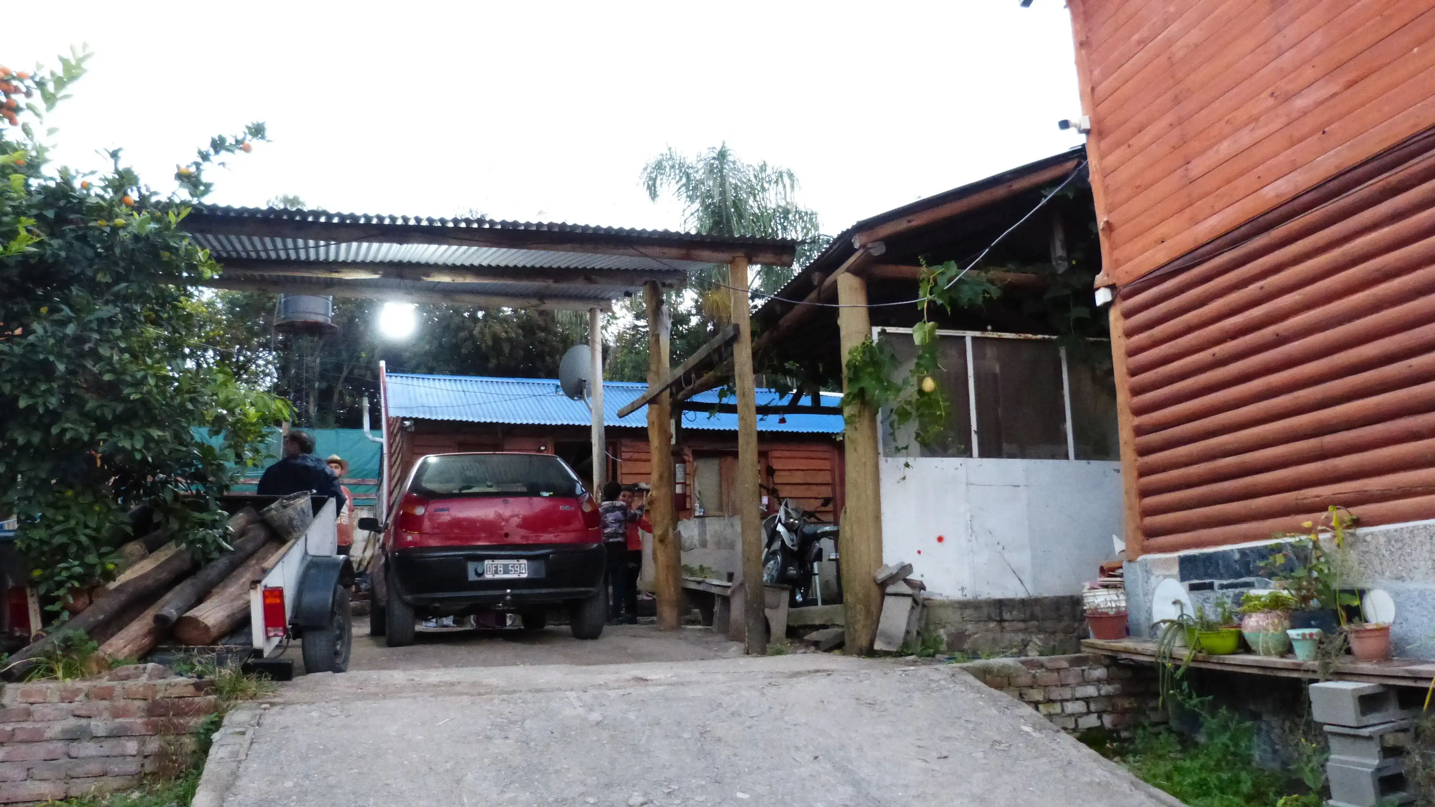 Complejo de Cabañas en Venta con Quincho, Ideal para Inversión Turística en Valle Hermoso - foto 14