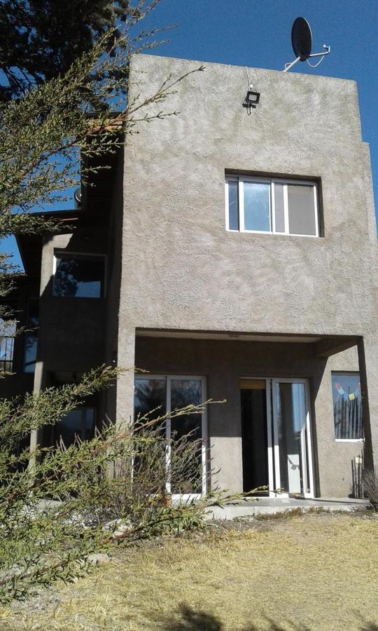 Casa en Venta con 3 dormitorios en Villa Giardino - foto 2