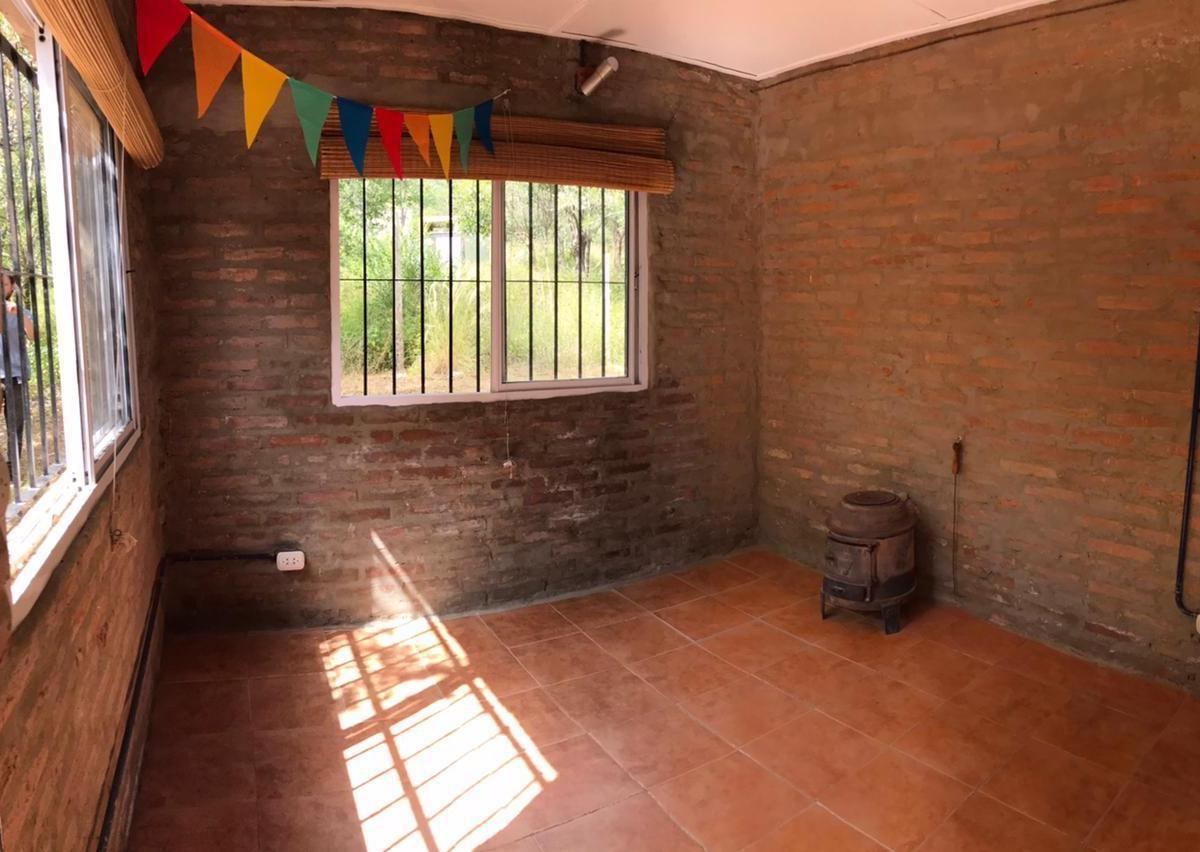 Casa en venta en esquina con terreno amplio, Villa Giardino - foto 4