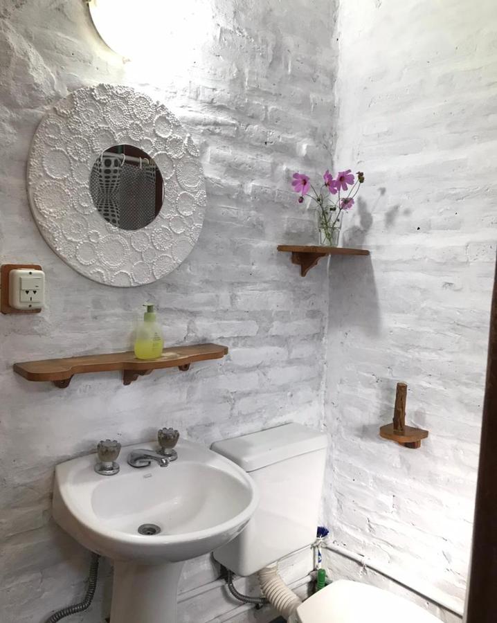 Casa en venta en esquina con terreno amplio, Villa Giardino - foto 6