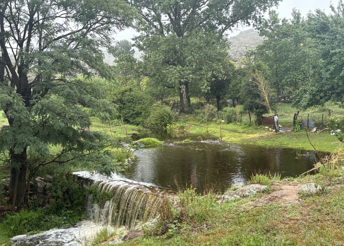 Casa en Alquiler con jardín en Tanti - foto 6