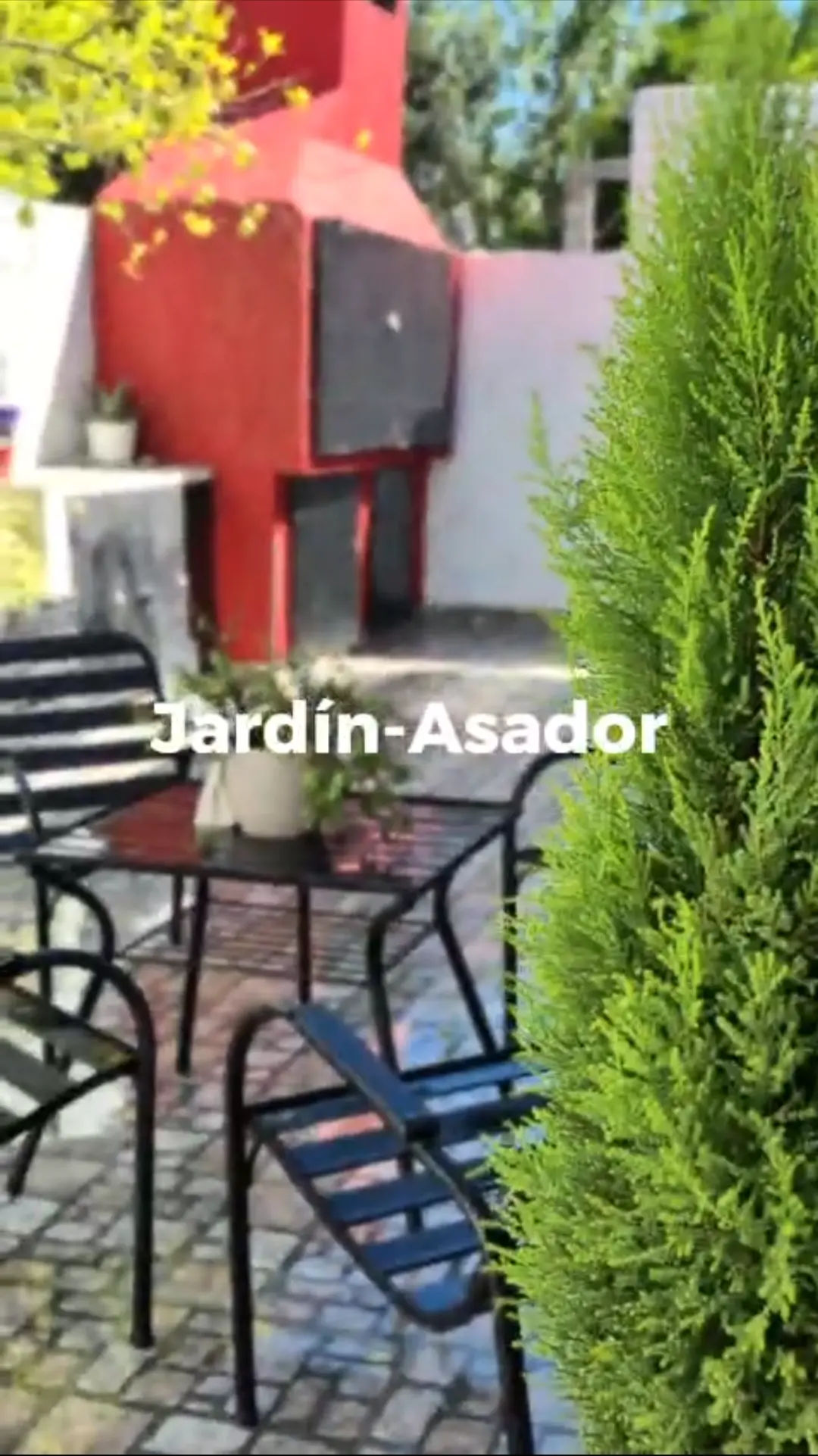 Casa apta uso comercial con depto. independiente en Villa Libertador - foto 32
