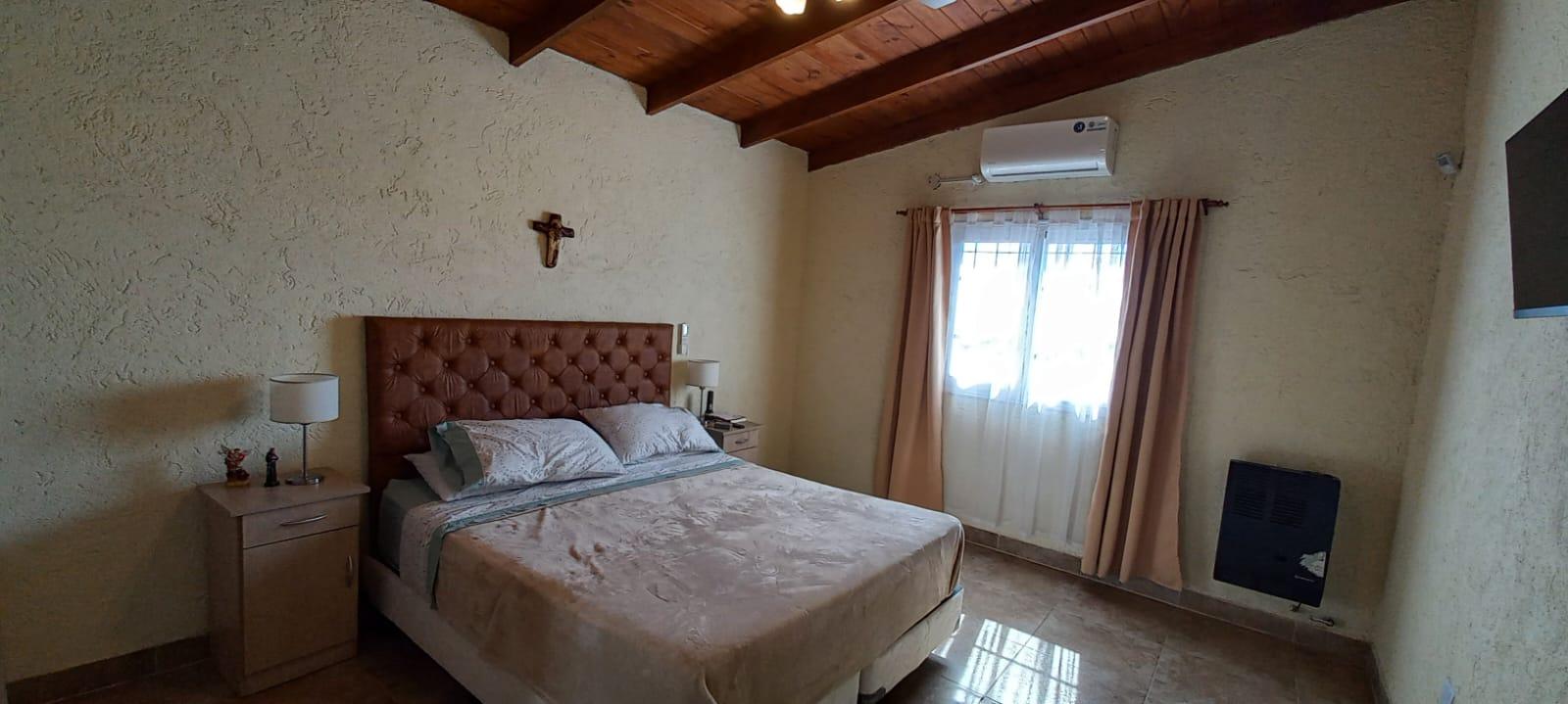 Casa y 2 Cabañas en venta a una cuadra de la Ruta 38, Villa Giardino - foto 5