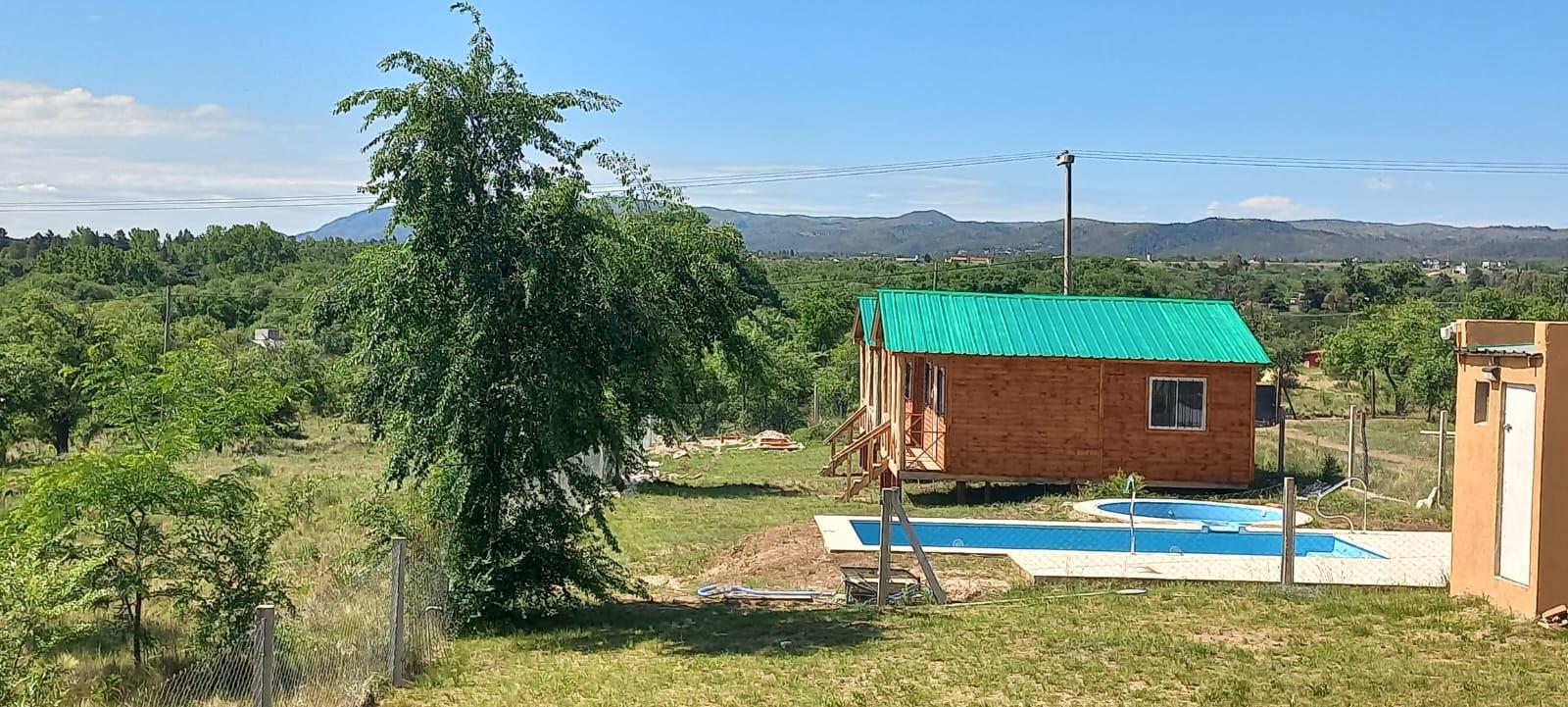 Casa y 2 Cabañas en venta a una cuadra de la Ruta 38, Villa Giardino - foto 14