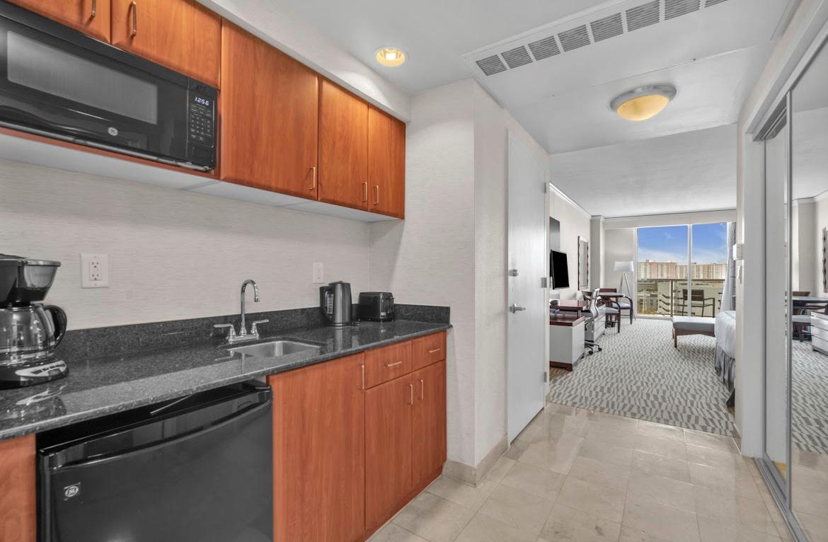 Departamento en Venta con 1 dormitorio en Miami, Florida - foto 5