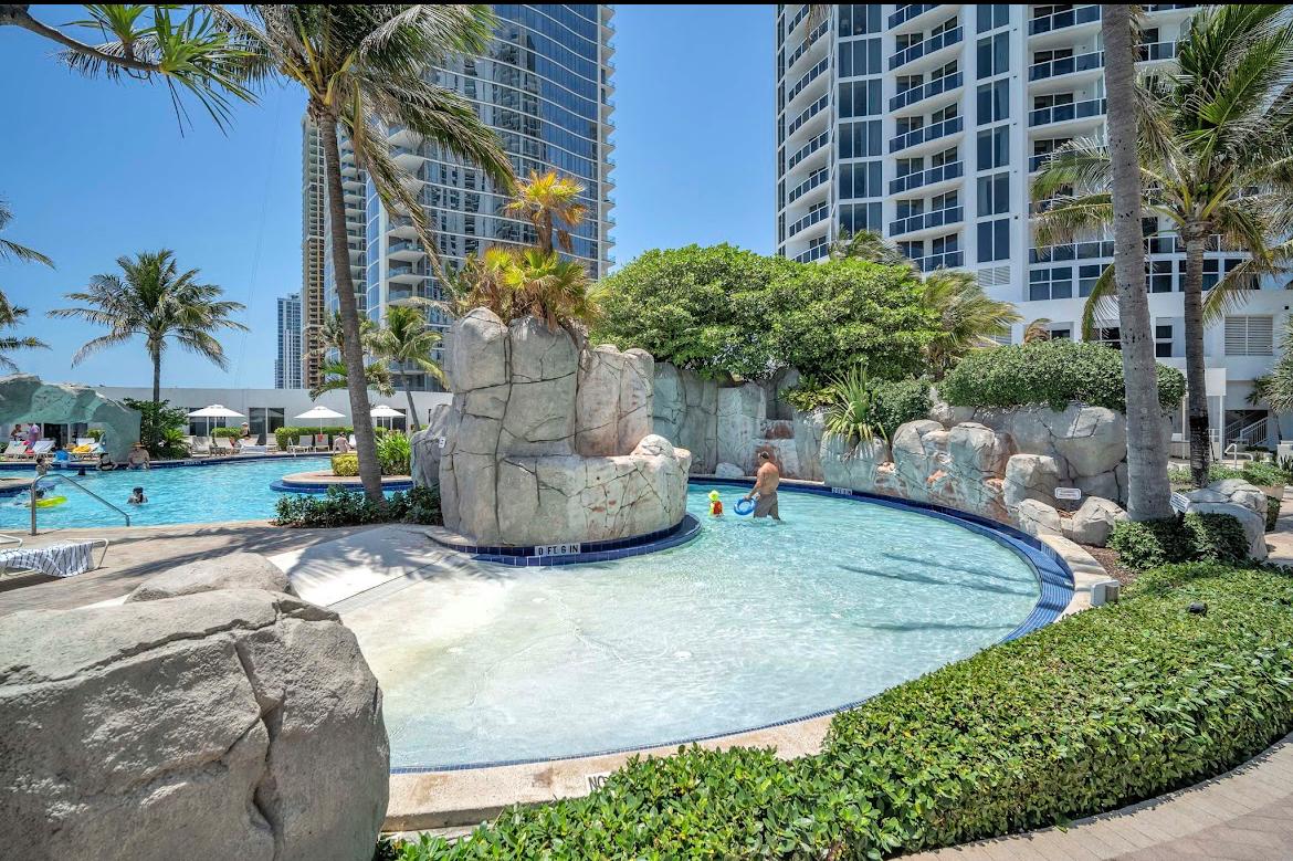 Departamento en Venta con 1 dormitorio en Miami, Florida - foto 21