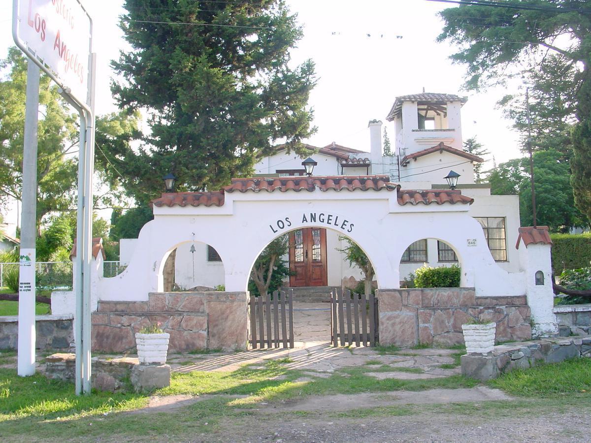 Hotel en Venta con jardín en Valle Hermoso - foto 2