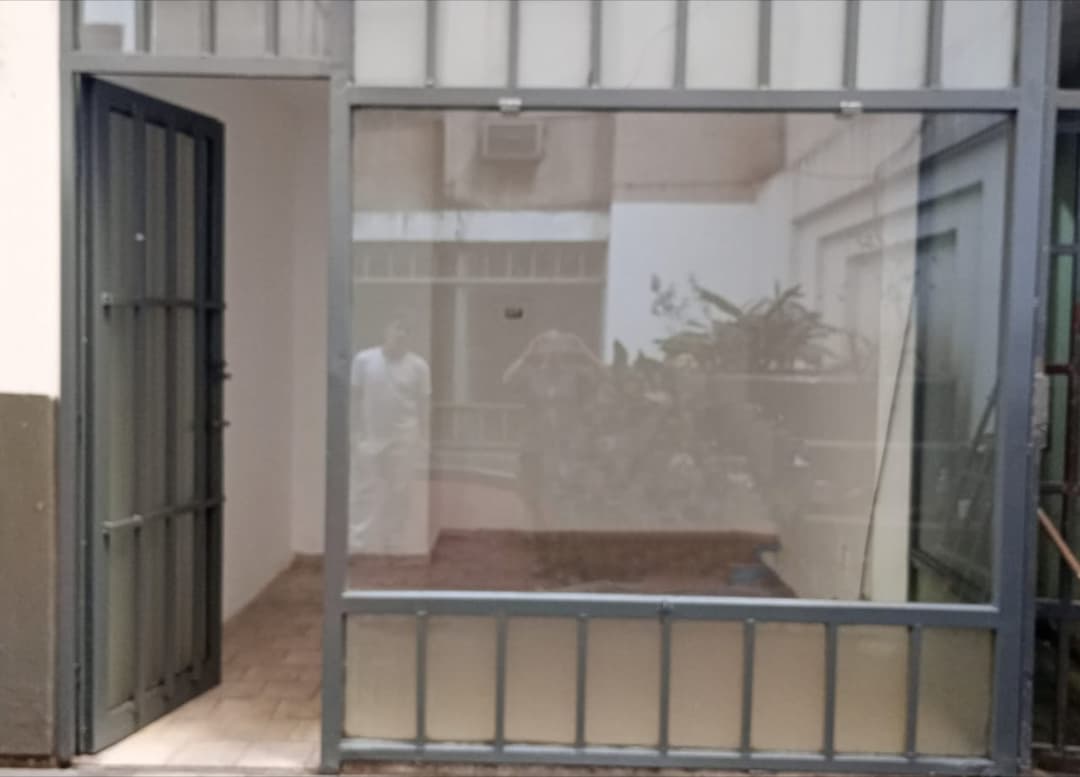 Local en Venta de 9m² en Córdoba - foto 2