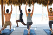 finest-playa-mujeres-yoga